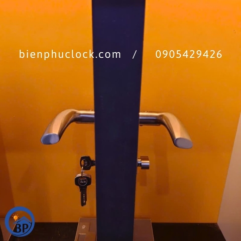 Bộ khóa tay gạt YALE YTLH-031, Inox