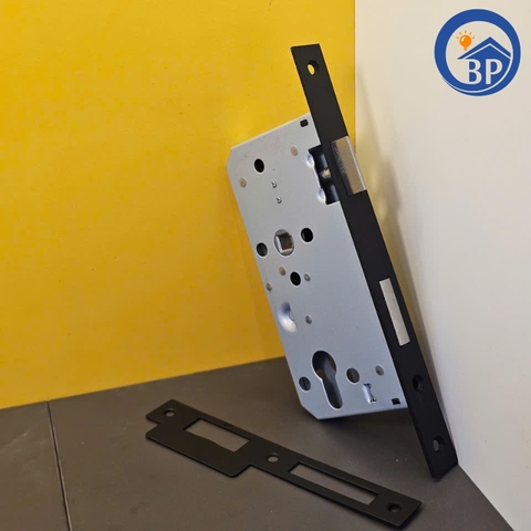 Thân Khóa Yale YML01/5572 US19 backset 55mm, CC 72mm, Màu Đen Mờ