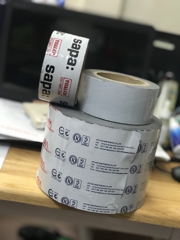 Màng PE dán trên bề mặt nhôm