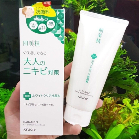 Sữa rửa mặt hỗ trợ trị mụn Kracie Hadabisei Acne Care Facial Wash 110g