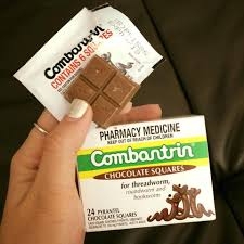 Thuốc tẩy giun Combantrin Chocolate Squares 24 miếng