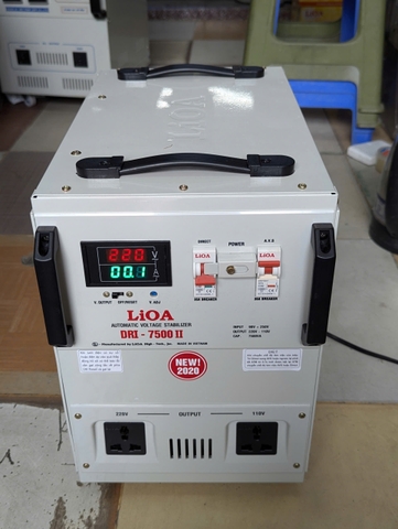 Ổn Áp LiOA 1 Pha DRI-7500II 7,5kVA 7500VA. Điện Áp Vào 90V÷250V, Điện Áp Ra 220V÷110V