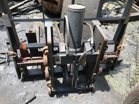 Lắp bộ gật gù xe nâng Komatsu 2.5 tấn cho khách hàng Hà Nam