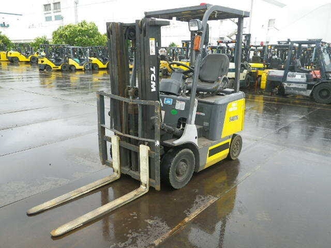 Xe nâng điện TCM 1.5 tấn FB15-7 (81E07334), sản xuất năm 2009
