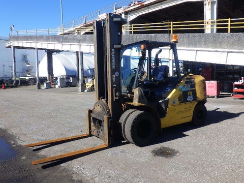 Xe nâng dầu Komatsu 4.5 tấn, FH45-2 Seri 141335, Sx năm 2019