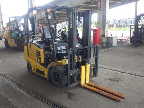 Xe nâng điện Komatsu 2.5 tấn, FE25-1 Seri 309210, Sx năm 2020