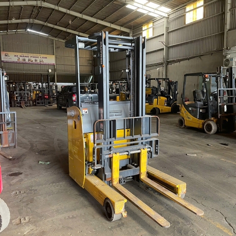Xe nâng điện Komatsu 1.5 tấn FB15RLF-15 (160524), sản xuất năm 2021