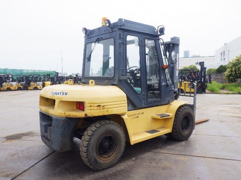 Xe nâng dầu Komatsu 7 tấn FD70HD-8 (47036), sản xuất năm 2008