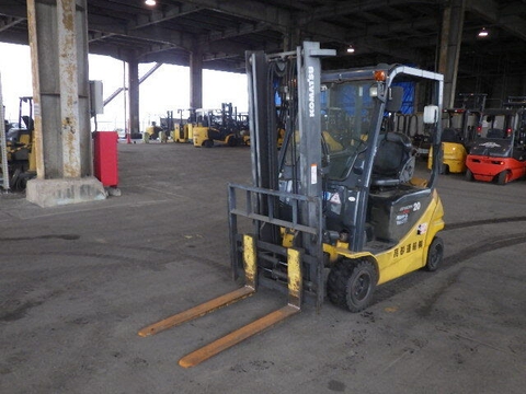 Xe nâng Komatsu 2.0 tấn FB20A-12 sản xuất năm 2013