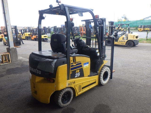 Xe nâng điện Komatsu 2.5 tấn FB25-12 (100173), năm 2013