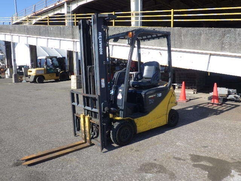 Xe nâng điện 1.8 tấn Komatsu FB18-12 serial 830712