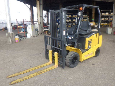 Xe nâng điện 2.5 tấn Komatsu FE25-1 serial 301210