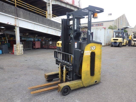 Xe nâng điện đứng lái 1.0 tấn Komatsu model FB10RL-15 serial 154596