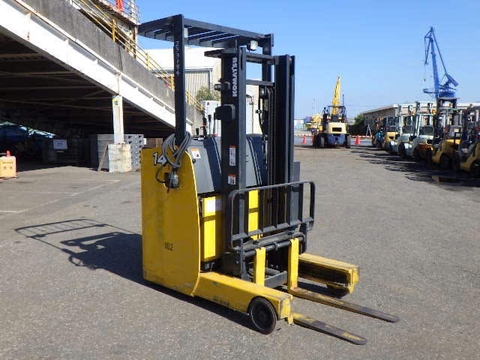 Xe nâng điện đứng lái Komatsu 1,4 tấn #159442