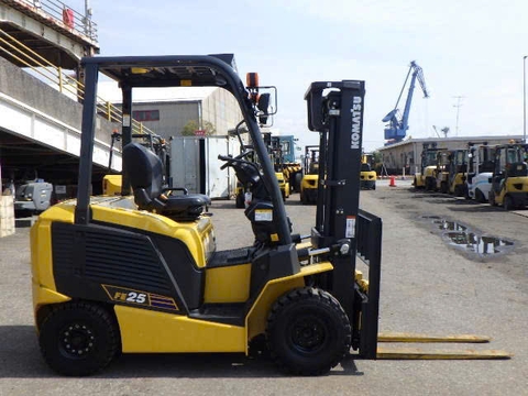 Xe nâng điện Komatsu 2.5 tấn FE25-2 #320566