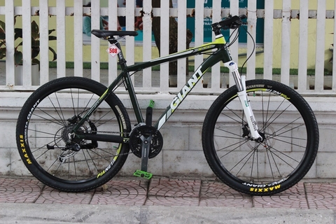 Xe đạp MTB Giant ATX 730 đến từ Taiwant