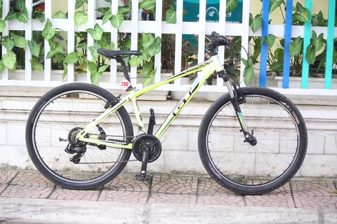 Xe đạp Nhật bãi MTB GT Aggressor đến từ USA