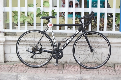 Xe Roading Nhật bãi Cannondale đến từ USA