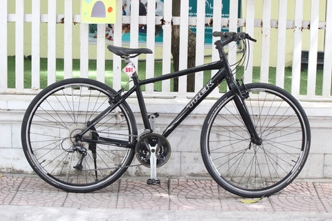 Xe đạp Touring Nhật bãi Trek 7,3 FX đến từ USA