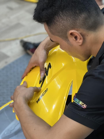 Địa Chỉ Dán Decal Đổi Màu Xe Đẹp, Chất Lượng Tại Gò Vấp