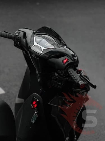 SH350 Black Custom – Phiên bản độ sang trọng, mạnh mẽ và đậm chất cá nhân dành cho người chơi xe cao cấp
