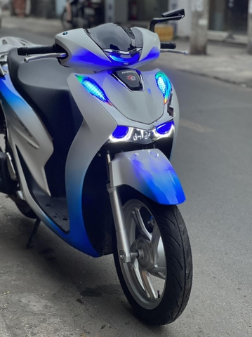 Dán Decal Đổi Màu Xe Tại Gò Vấp Có Bền Không? Giải Đáp Chi Tiết Từ A–Z