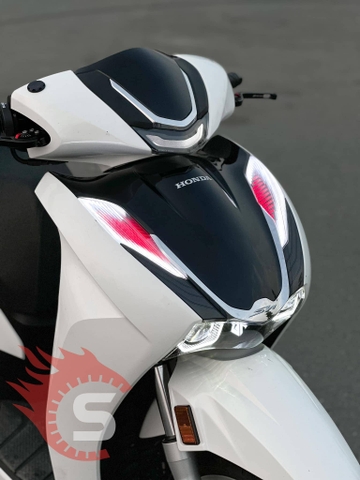 SH350i Độ Kiểng Đơn Giản Mà Chất – Phong Cách Tinh Tế Tại Sài Gòn Độ Xe Bình Dương