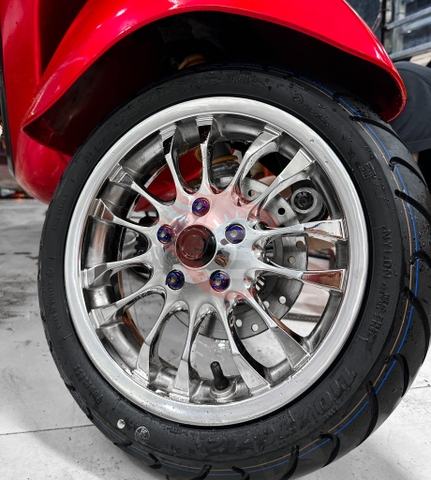 Sơn Mâm Hyper Phủ Bóng Mâm Xe Vespa Tại Sài Gòn Độ Xe Gò Vấp
