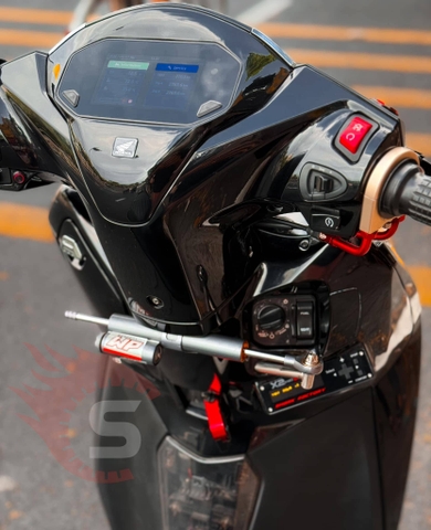 Bộ Sưu Tập Xe Độ Hạng Nặng: Khi Đam Mê Chạm Đỉnh Tại Bình Dương