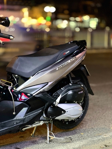 Dán Decal Màu Xám Titan Cho Air Blade – Hot Trend 2025