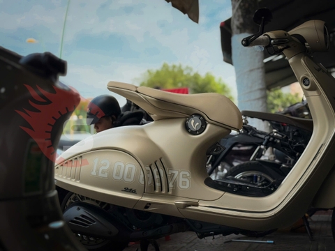 Dán Keo Bảo Vệ PPF TPU Cho Vespa 946 Dragon: Giải Pháp Chống Trầy Xước Tối Ưu