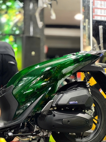 SH150i Vetro: Lý Do Nên Dán Keo Bảo Vệ PPF TPU Năm 2025