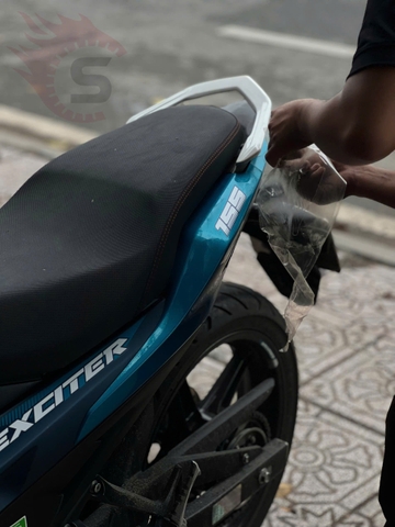 Bảo Vệ Sắc Màu Xe Exciter 155 Với Công Nghệ Dán Keo TPU