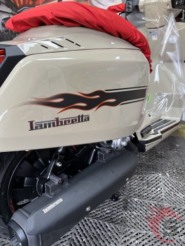 DÁN PPF TPU 10MIL LAMBRETTA X300 TPHCM
