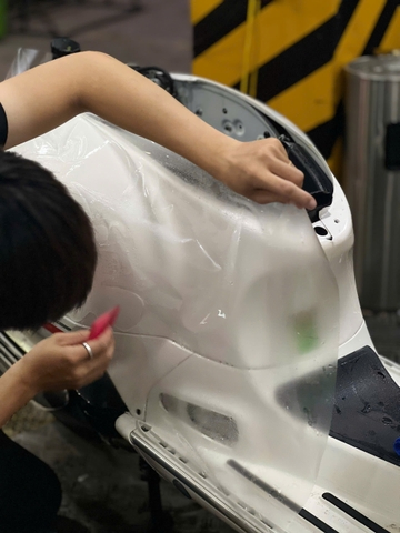 Có Nên Dán PPF TPU Vespa GTS : Ưu Điểm Và Những Điều Bạn Cần Biết