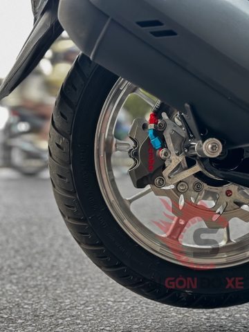 Air Blade 160i Full Đồ Chơi: Cùm Domino, Tay RCS, Phanh Brembo – Một Cú Lột Xác Mạnh Mẽ!