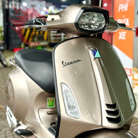 Dán PPF TPU 10mil Cho Vespa Tại Sài Gòn Độ Xe Gò Vấp – Bảo Vệ Tuyệt Đối, Giữ Gìn Vẻ Đẹp Nguyên Zin
