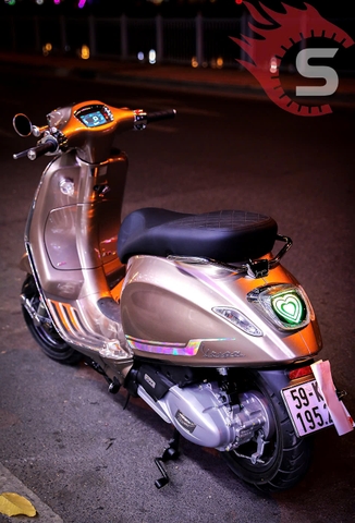 VESPA TFT và đèn hậu trái tim 2D: Tại sao đây là lựa chọn hoàn hảo cho phong cách của bạn?