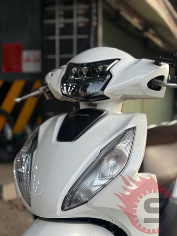 Dán PPF TPU Cho Vision Tại Sài Gòn Độ Xe Gò Vấp