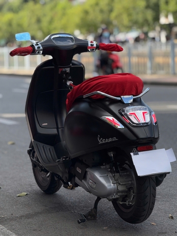 Xi Nhan Storm Hậu Gorgeous Cho Vespa - Thiết Kế Sang Trọng Và An Toàn