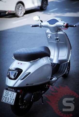 Dán Đổi Màu Xám Xi Măng Cho Vespa Sprint Tại Sài Gòn Độ Xe Gò Vấp – Phong Cách Hiện Đại, Cá Tính Bứt Phá