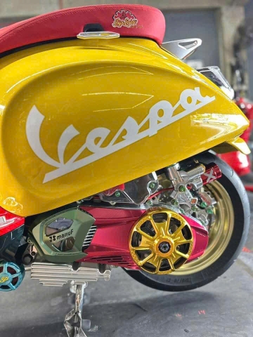 Wrap Đổi Màu Vàng Cực Đẹp Cho Vespa Tại Sài Gòn Độ Xe Gò Vấp – Đẳng Cấp & Sang Trọng