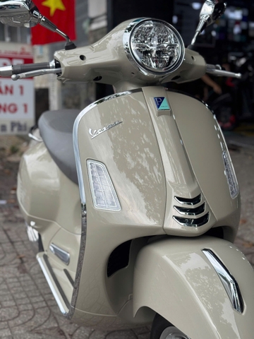 Dán PPF TPU 10mil Vespa GTS Tại Sài Gòn Độ Xe Gò Vấp – Giải Pháp Bảo Vệ Tối Ưu, Đẳng Cấp Chuẩn Ý
