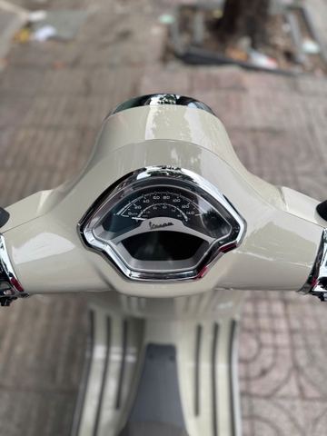 Dán PPF TPU 8.5Mil Vespa GTS – Giải Pháp Bảo Vệ Hiệu Quả Cho Dòng Tay Ga Cao Cấp