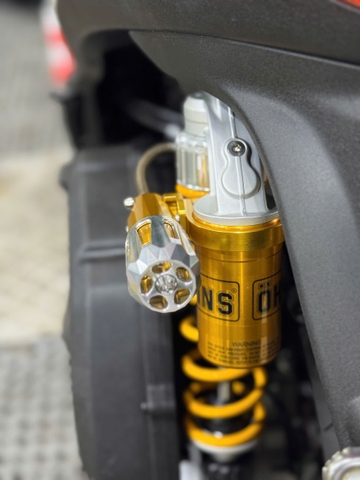 Phuộc Ohlins Cho Vision Tại Sài Gòn Độ Xe Gò Vấp – Nâng Cấp Êm Ái, Tăng Thẩm Mỹ