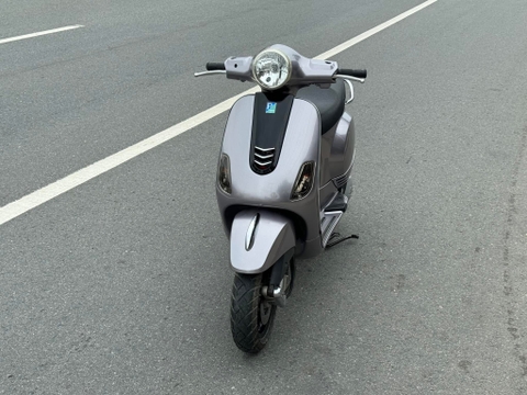 Dán Đổi Màu Xám Cho Vespa Sprint Tại Sài Gòn Độ Xe Gò Vấp – Giải Pháp Thay Áo Đẳng Cấp