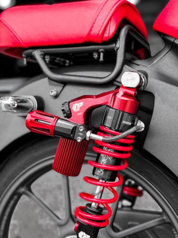 Super Cub Lên Phuộc Profender – Êm Chuẩn, Chất Xe Tại Sài Gòn Độ Xe Bình Dương