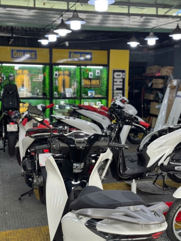 DÁN PPF SH150-Bí Quyêt Gíup Sơn Xe Luôn Sáng Bóng Mà Không Phải Ai Cũng Biết.