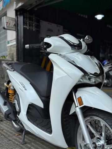 Dán PPF TPU 8.5MIL Cho SH350 Tại Sài Gòn Độ Xe Gò Vấp – Bảo Vệ Xe Tối Ưu, Đẹp Chuẩn Xe Sang