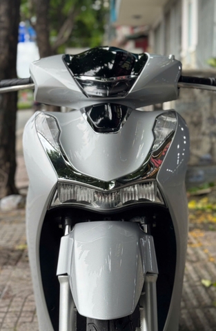 SH 160 Sơn Đổi Màu Xám Porcher – Đẳng Cấp Mới Tại Sài Gòn Độ Xe Gò Vấp